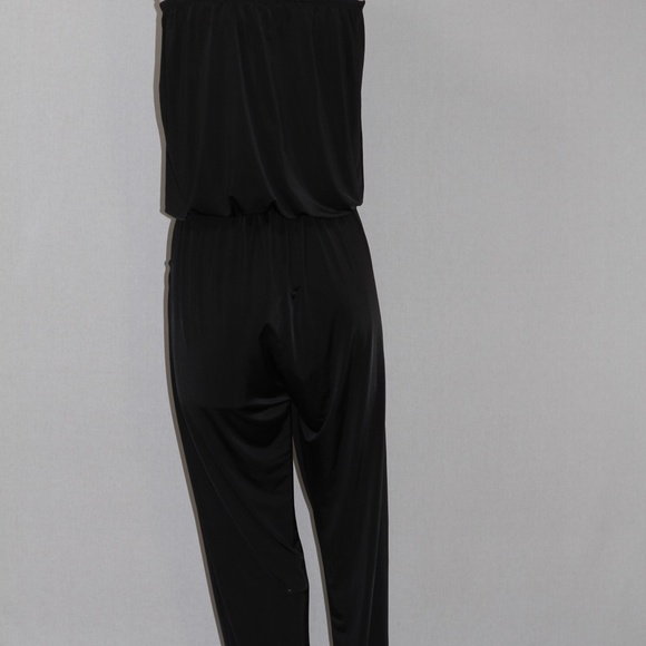 Black Halter Jumper w/ Pockets - Picture 7 of 10
